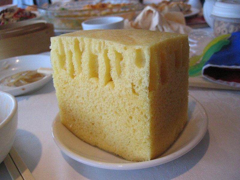 800px-Sponge_cake_at_Top_Cantonese_Restaurant